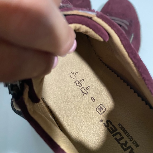 Women's Burgundy Hartjes Bordo‎ Phil Luxe Suede Sneakers - Picture 9 of 9